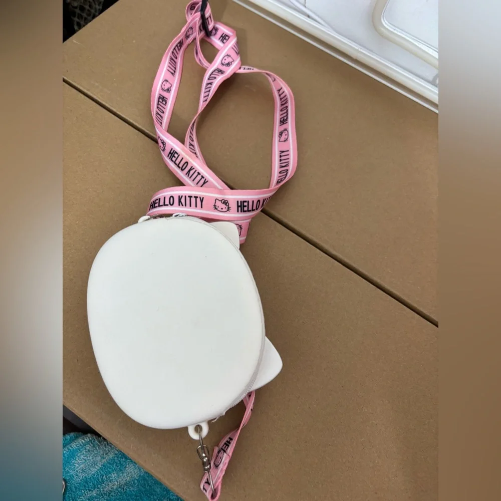Hello Kitty White and Red Coin Bag with Pink Strap